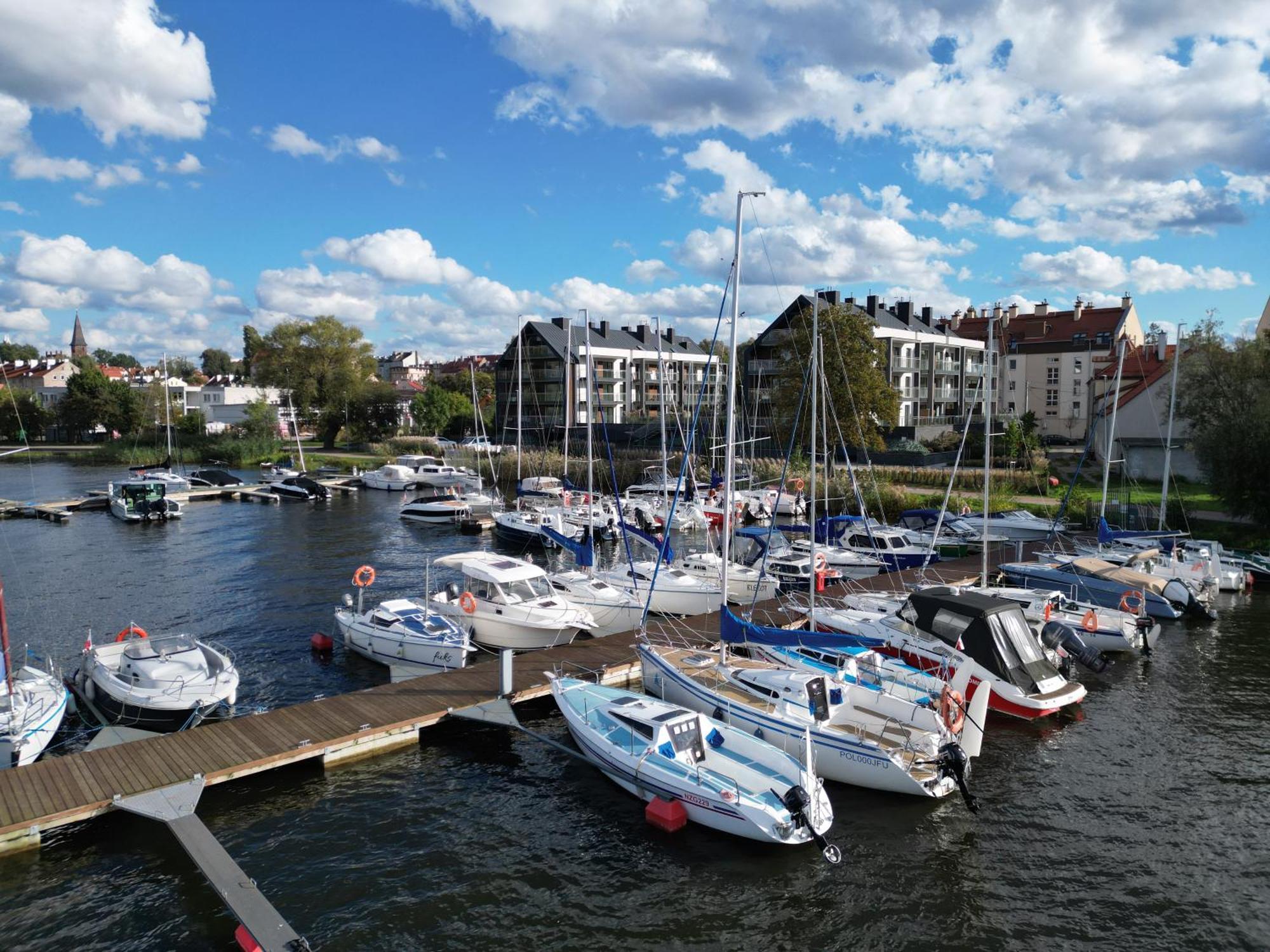 Marina Ostroda III - Widok Na Jezioro, Podziemny Garaz, Winda, Klimatyzacja, Wanna I Prysznic, 2 Lazienki, Lux Exterior photo